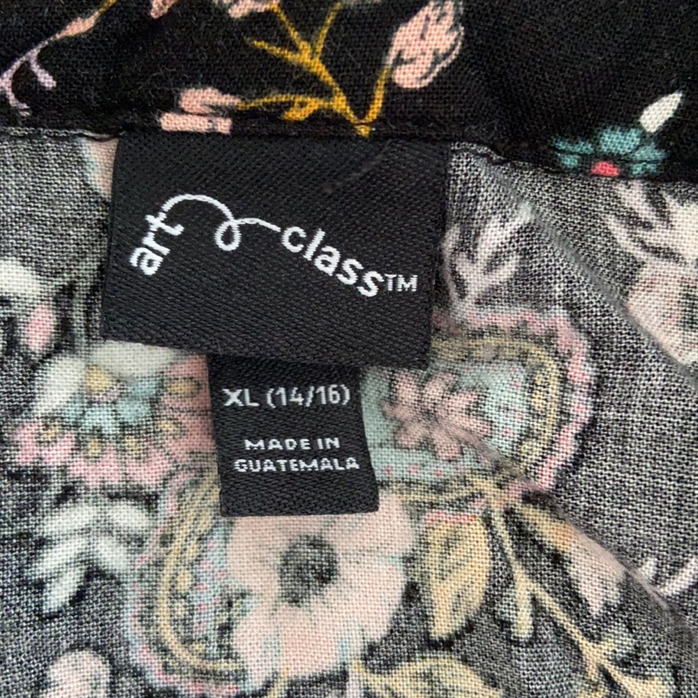 Romper - Picture 5 of 6